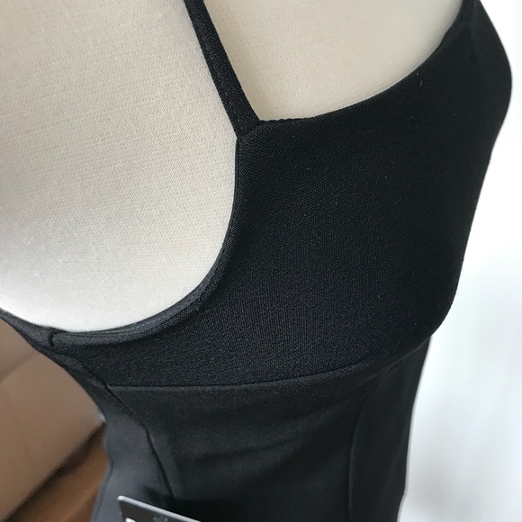 EXPRESS. Black Spaghetti Strap w/T-Back - Picture 4 of 4